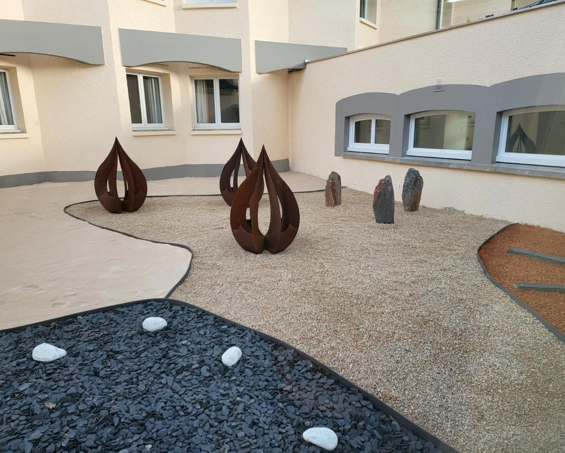 Hotel Causse Comtal Rodez, The Originals Relais Gages-le-Haut Exterior foto