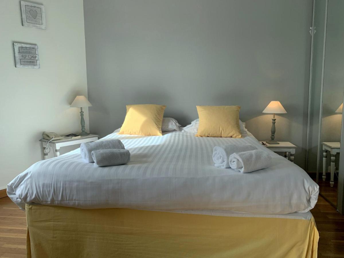 Hotel Causse Comtal Rodez, The Originals Relais Gages-le-Haut Exterior foto